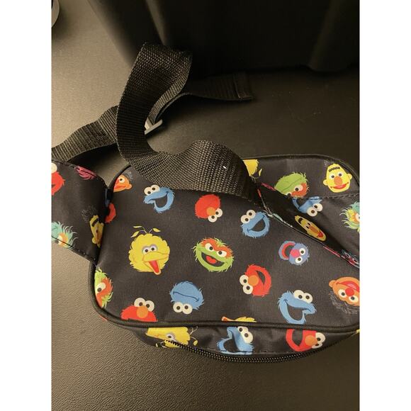 Sesame Street Place Fanny Pack 2 Pocket Belt Bag Pouch Busch Gardens Sea World - Picture 2 of 6